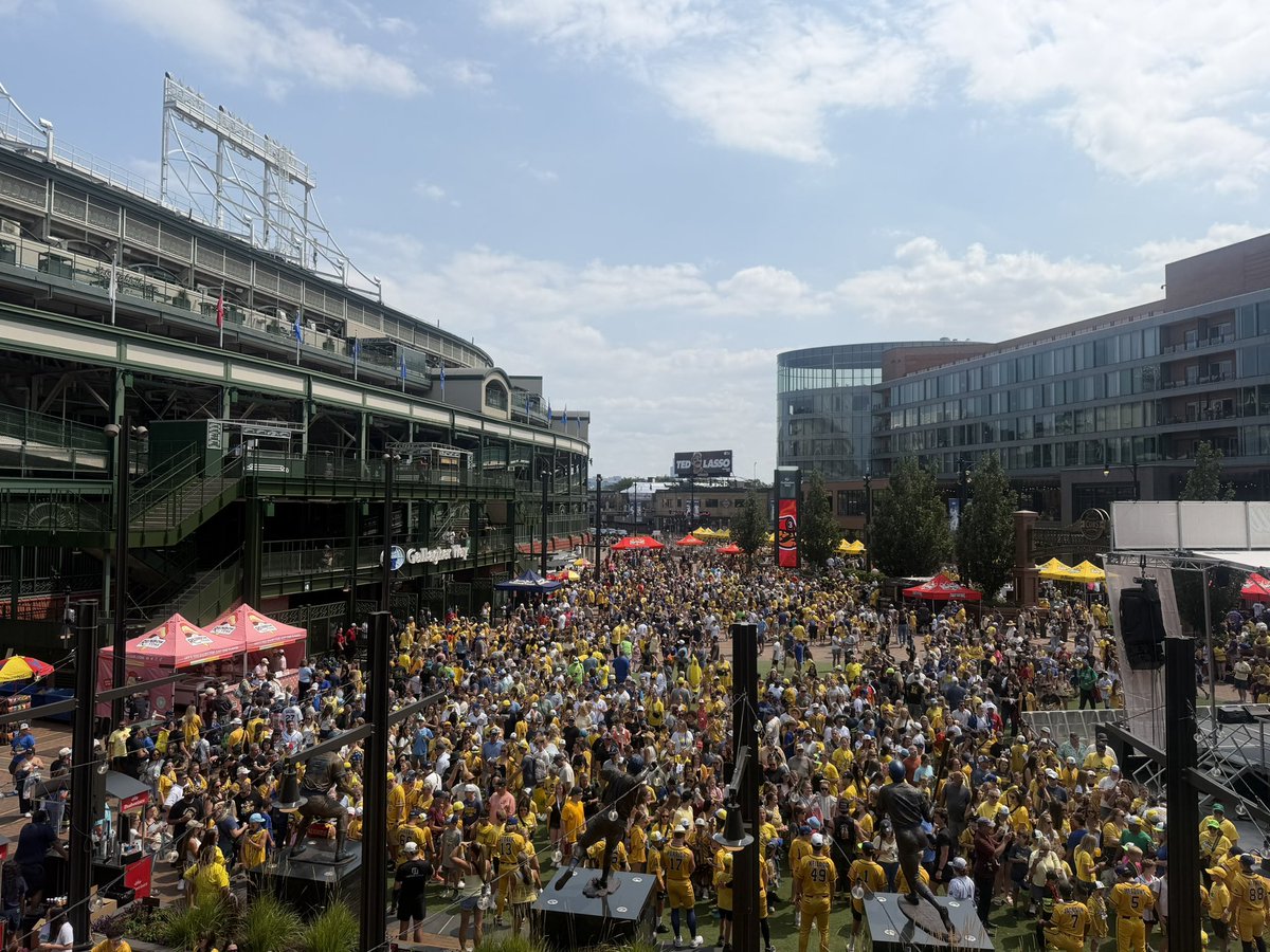 CubsBallhawk's tweet photo. https://t.co/9tI5Y1YSGB