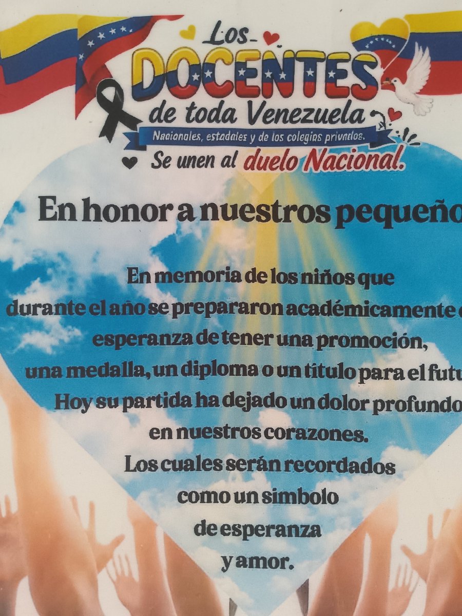 Haydeecarolin15's tweet photo. ESTO ES LO QUE LA OPOSICIÓN TANTO QUERIA Y AHORA TIENEN SU FAMOSA LIBERTAD LIDERADA POR SU HASTA EL FINAL👏🏼👏🏼👏🏼SUS HIJOS SE LO VAN AGRADECER POR QUE PAGARAN CON SU SANGRE..... NO ES LO MISMO LLAMAR AL 😈 😈 😈 QUE VERLO VENIR .....#VENEZUELA #TRUMP #tragedia #robot #viral https://t.co/XACxuNneJ9