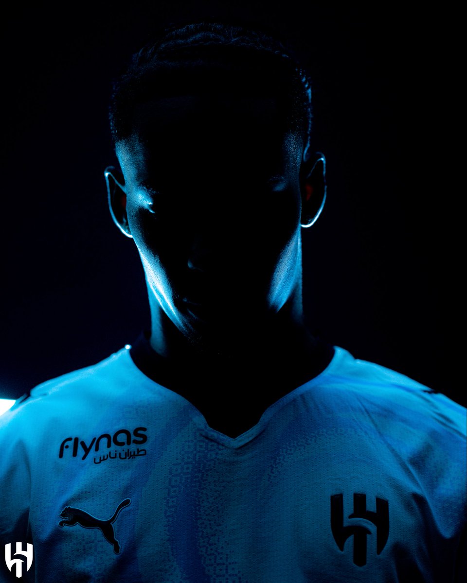 Alhilal_EN's tweet photo. He is here. He is bluuuuue 😮‍💨💙 https://t.co/Z7KRWiOGsZ