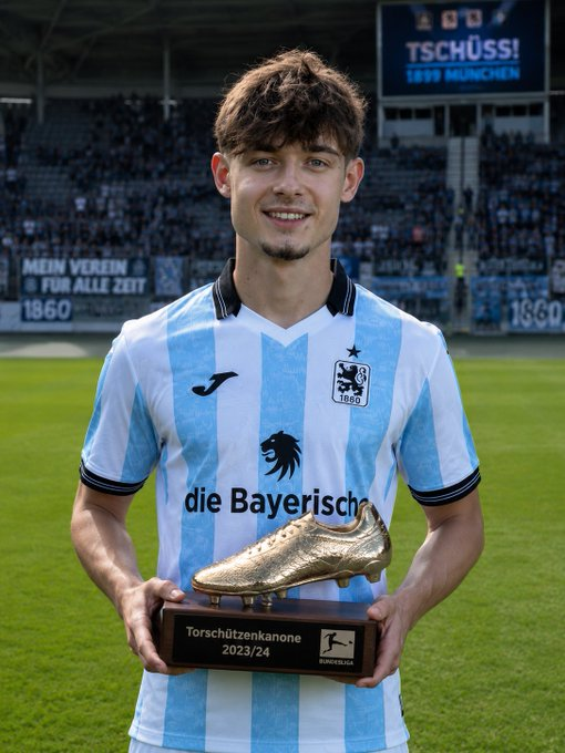reportergauner's tweet photo. 4 Tore in einem Spiel, Noah Klose im schlusssprint doch noch auf der Jagd nach dem 3 Liga Tore rekord? 

28 Spiele
18 Tore
6 Vorlagen 

  #rammel1860 https://t.co/IuDfbg96TG