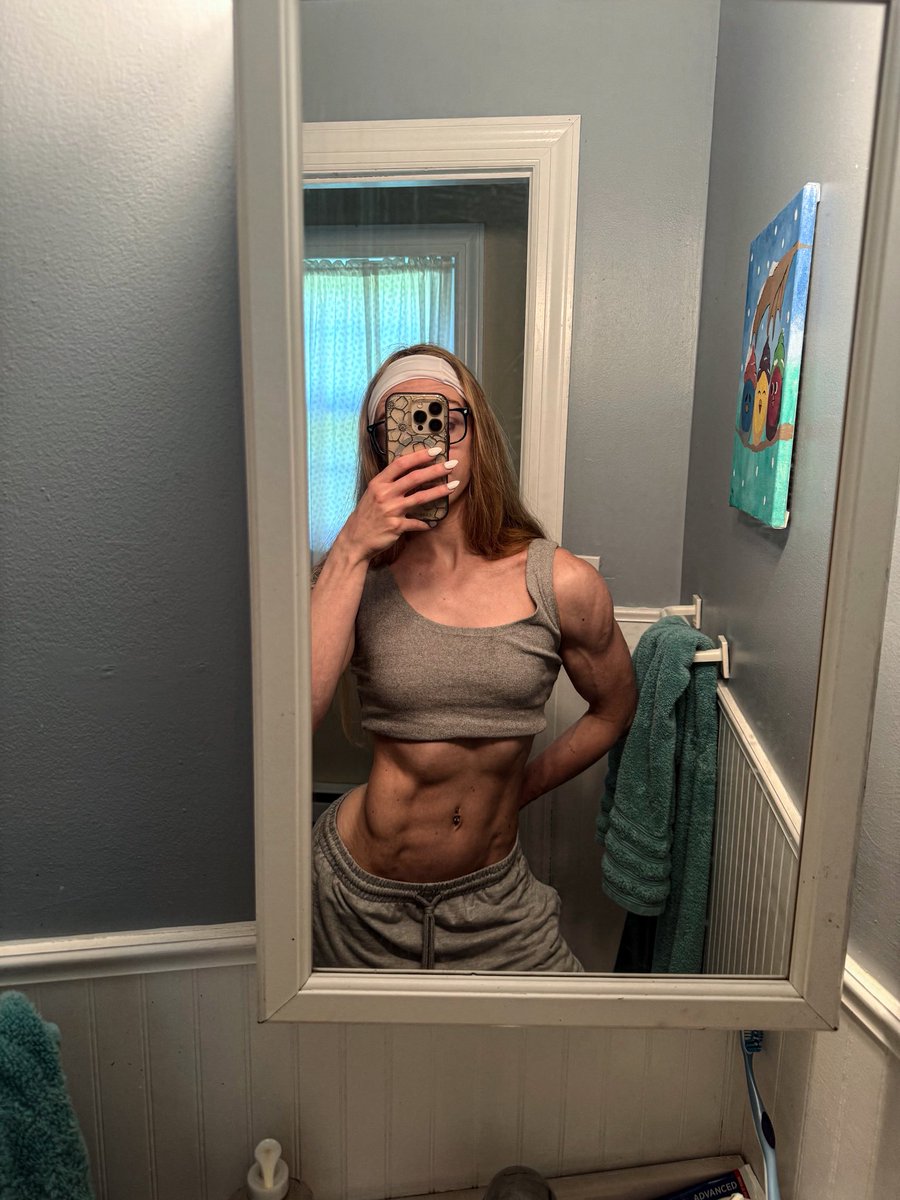 kenzie tweet media