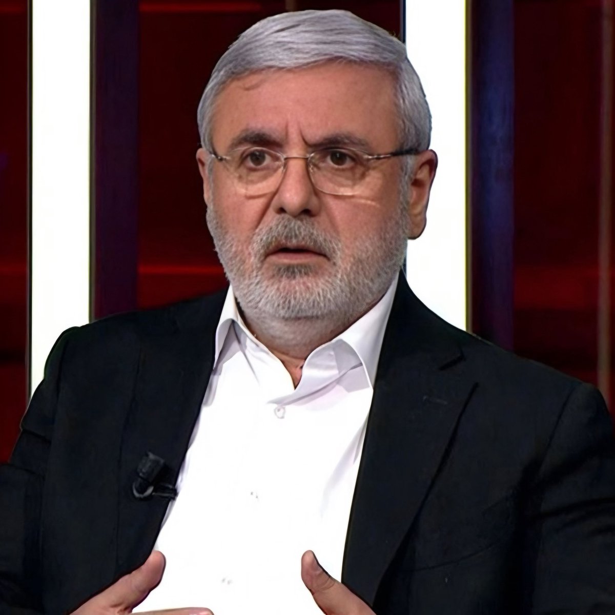 ajansmuhbir1923's tweet photo. AKP’li Mehmet Metiner’den gizemli paylaşım:

“Türkiye’de bir şey değişecek. O bir şeyle her şey değişecek.

Ve hiçbir şey eskisi gibi olmayacak. Az kaldı.” https://t.co/ZaSh1fUkM9