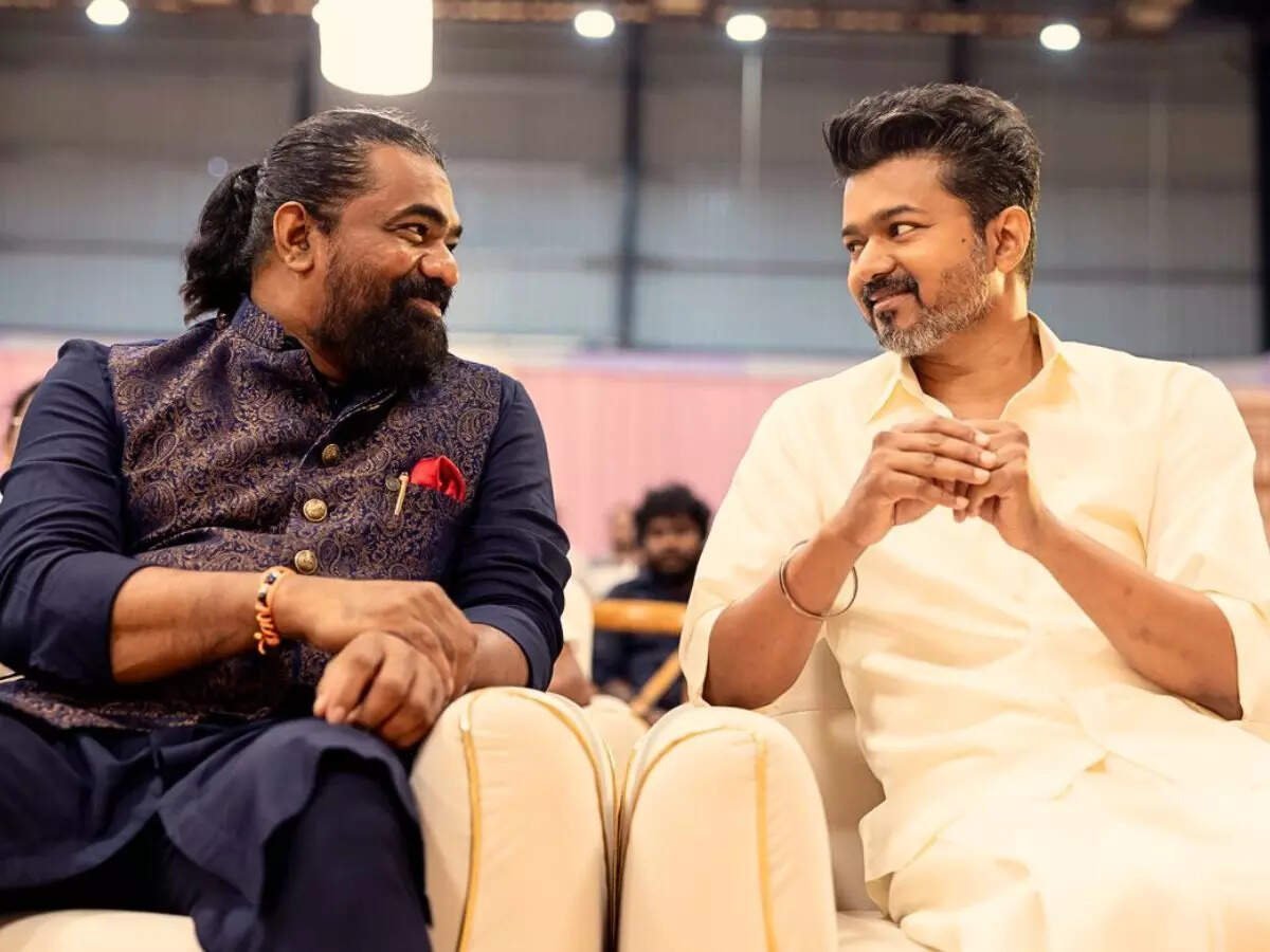 Kiran_PsyFlick's tweet photo. #JanaNayagan

Is KVN Venkat a real-life Harris Bashir from the Mollywood era? 

Producing a remake of the over-the-top Bhagavanth Kesari with Vijay and film opened with bad reviews. Is this a strategic tax curring, similar to what Vineeth Sreenivasan doing in Mollywood times! https://t.co/SnZwTNxd7w