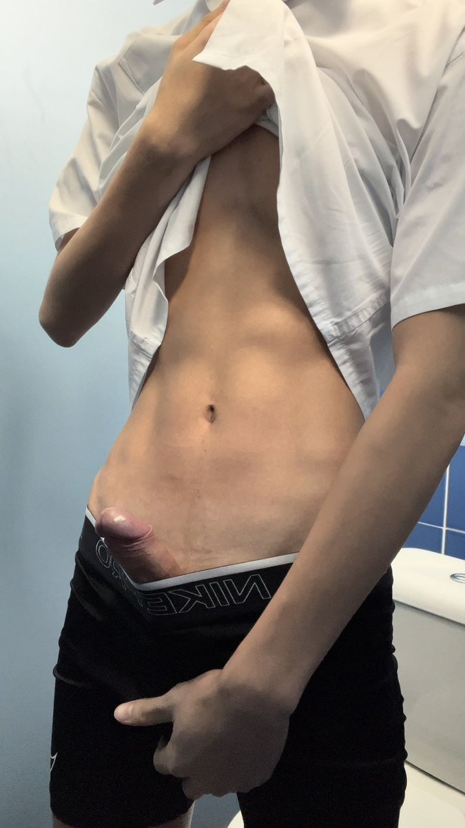 cucaidone's tweet photo. Tìm bồn chứa Bình Duơng https://t.co/kClKWnPkW4