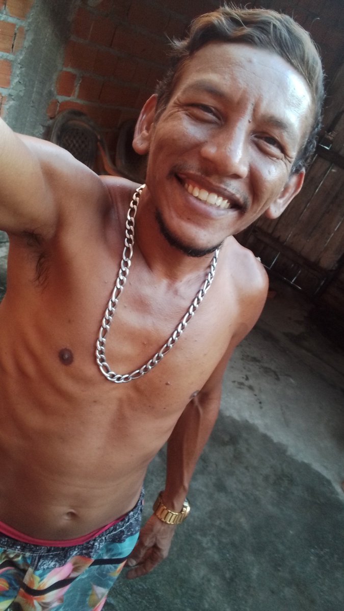 OficialRaphael3's tweet photo. Yo soy magrelo.....
😅🤣🤣🤣 https://t.co/lA0rMoQtmo