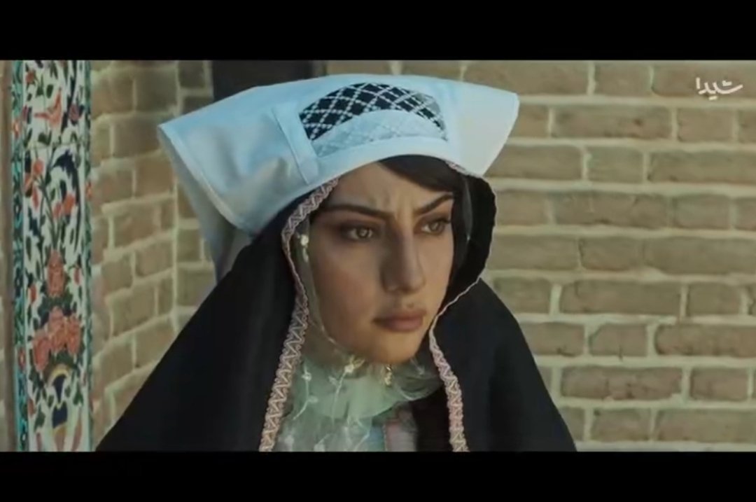 reznmd63's tweet photo. توی سریال بامداد خمار ؛محبوبه نماد ادمهایی هست که بی عقلی شونو پشت کلمه عشق و جسارت قایم کردن
 پر از تصمیم های نسجیده و سخت کردن شرایط برای بقیه
یه شخصیت نارسیست و اعصاب خوردکن https://t.co/bu0e7KTR1P