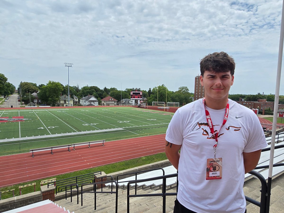 CMyers6709's tweet photo. Had a great time today visiting @WittFootball ! I appreciate you guys showing me and everyone around!
@Coach_GroveZ @CoachCookOL @CoachCoad @CoachWallaceDC
GO TIGERS🔴⚪️ https://t.co/D65JW5Pd7v