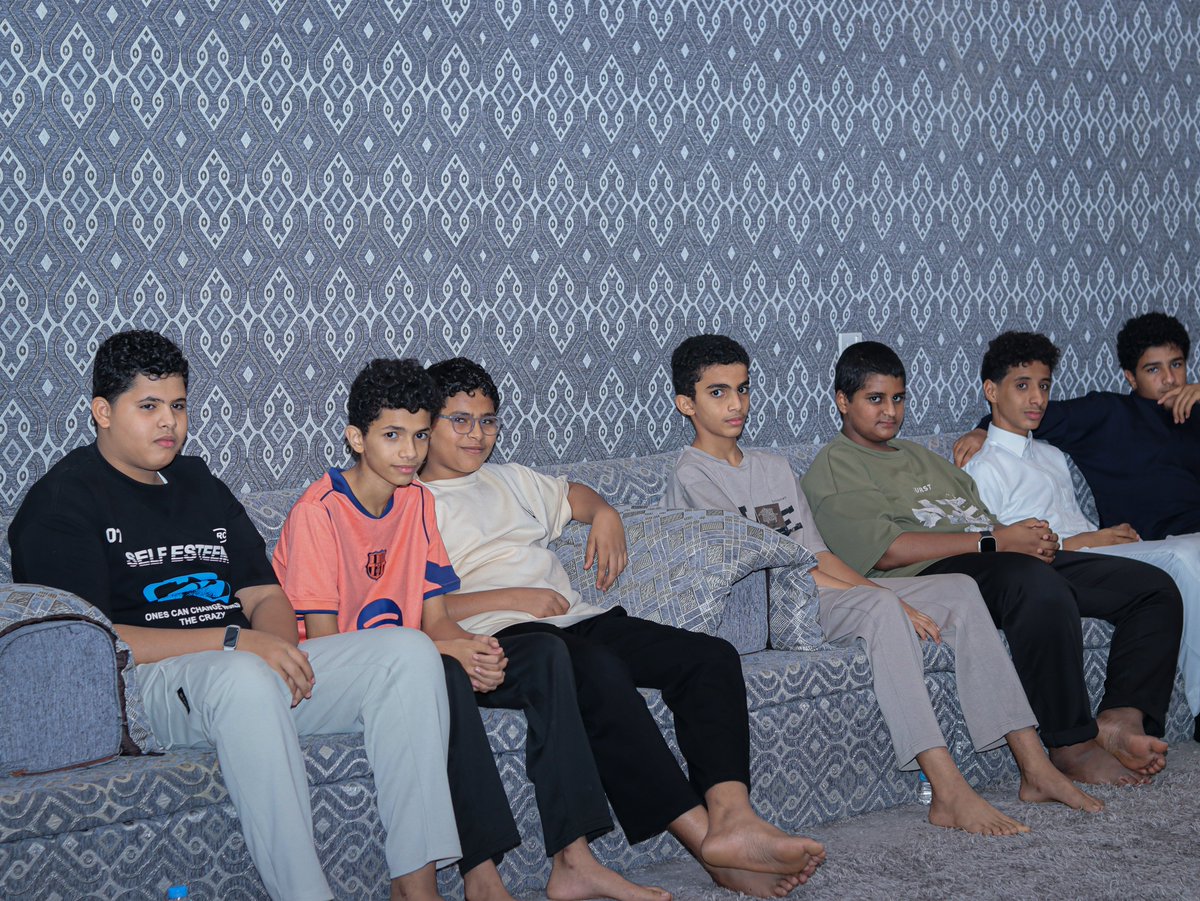 fada_aliyah's tweet photo. انطلقت بحمد الله فعاليات #برنامج_ماهرون_الصيفي_2026، ومع بداية الأسبوع الأول استقبلنا أبناءنا المشاركين في أجواء مليئة بالحماس والتفاعل، سائلين الله أن يكون هذا البرنامج محطةً للعلم، والمهارة، والقيم، وصناعة الذكريات الجميلة.  

#تنمية_الشباب
#صيف_2026

@SCY_SA
@ASFcharity https://t.co/FRD8qqdHDV