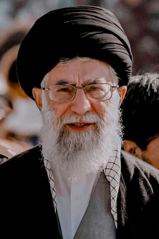 MhmdhsnZar57167's tweet photo. بیاکه اربعین سفرکنیم به کربلا
من و تو و امام رضا

#لبیک_یا_خامنه_ای https://t.co/pxneRV35Hh