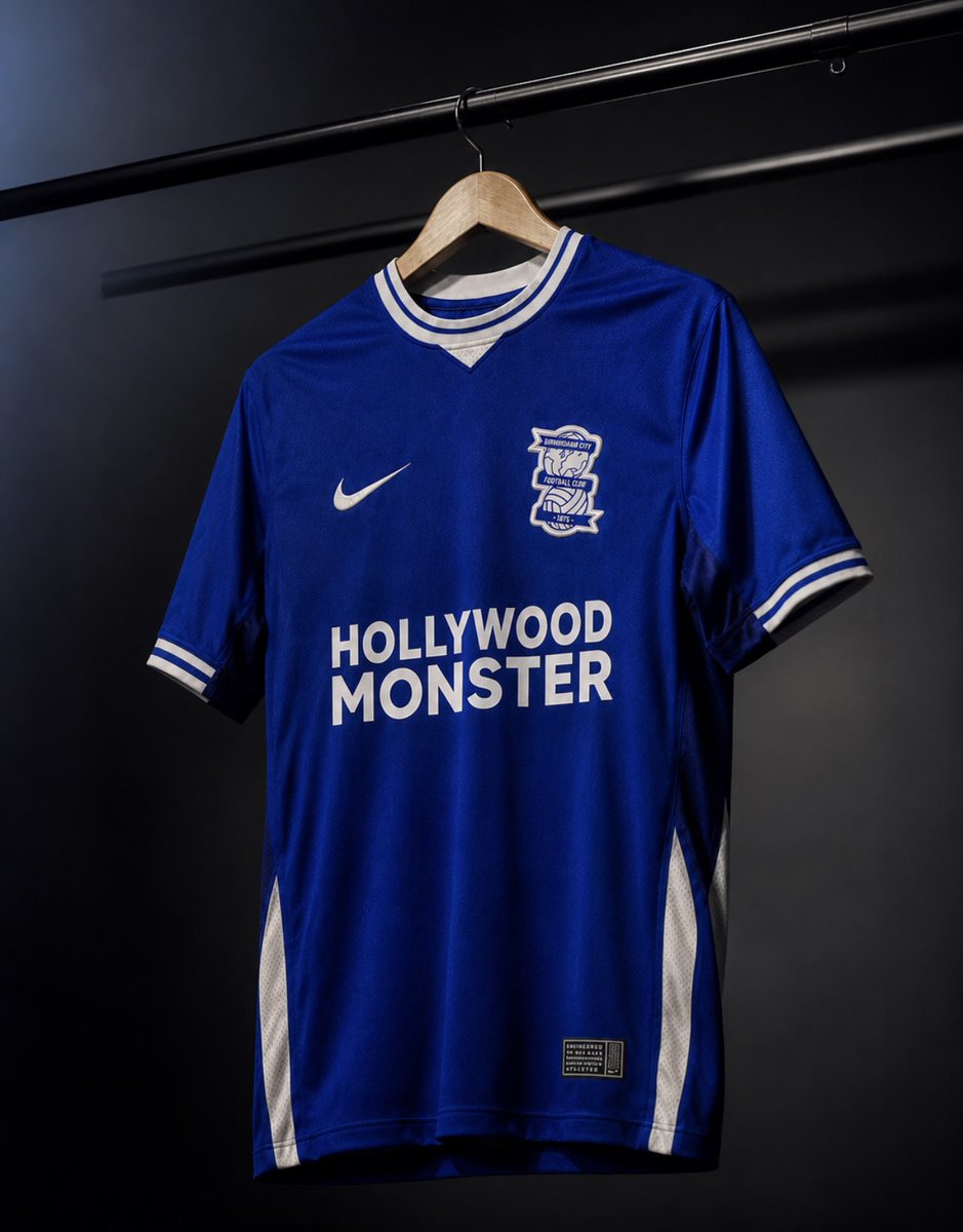 BloozEXTRA's tweet photo. Get @hwoodmonster on the front of the shirt. 

Birmingham firm. Loyal to the club. Proper business. Local. 🤌🏼
#bcfc https://t.co/OT2cpbA8ec