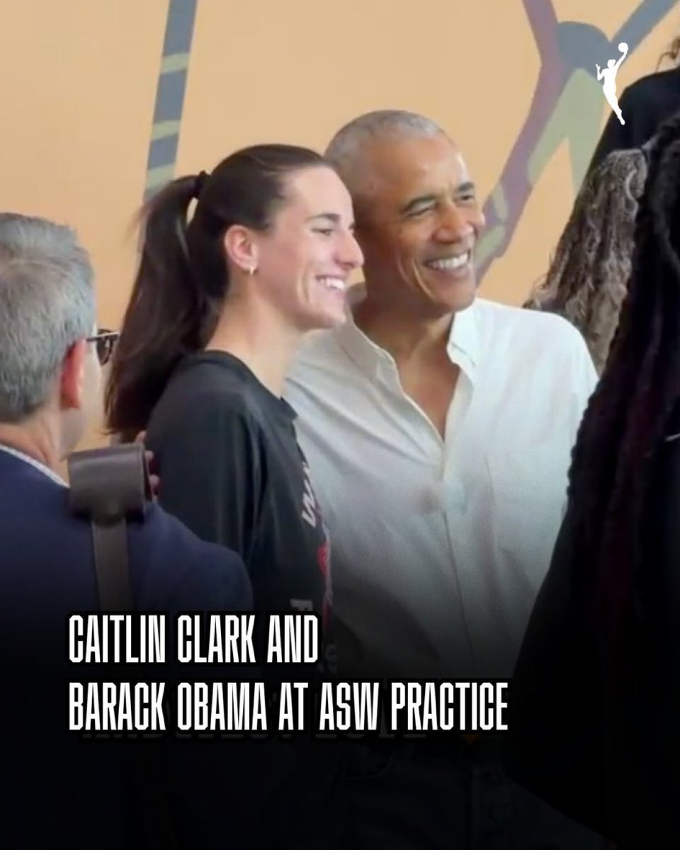 GOsisike's tweet photo. You never know who might pull up to All-Star practice 👀

Catch an exclusive courtside link-up between Caitlin Clark and Barack Obama only on the WNBA App!

📲: https://t.co/bsMit4dAyH

#WNBAAllStar | @ATT https://t.co/CXZP68gmvT