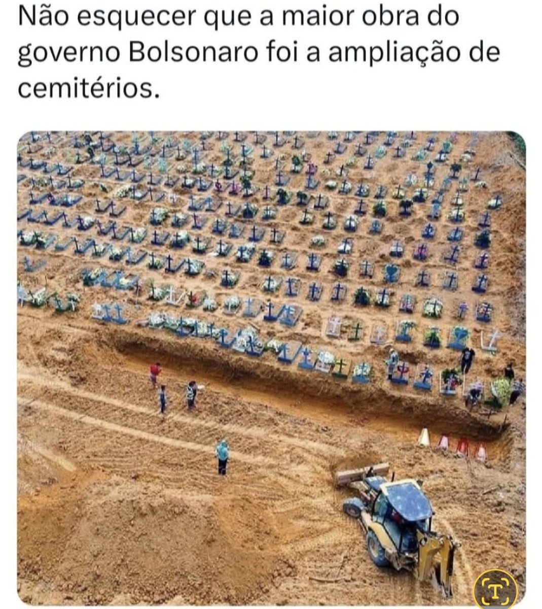 cvt1246's tweet photo. @CarlosBolsonaro FAMILÍCIA https://t.co/UaKQBFVbWx