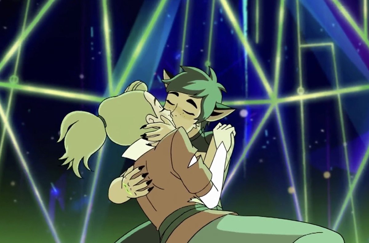 barkingfox's tweet photo. MY FAVORITE LESBIANS!!!!! https://t.co/W8yn5VCpUn