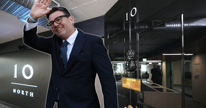deano4alex's tweet photo. Explain this :
Labour can create No 10 North in a couple of weeks including staff, security, new bullet proof windows etc at Heron House yet after two years can't create temporary prisons to avoid releasing rapists and murders ?
#LabourFailing https://t.co/0NTgMxqVjy