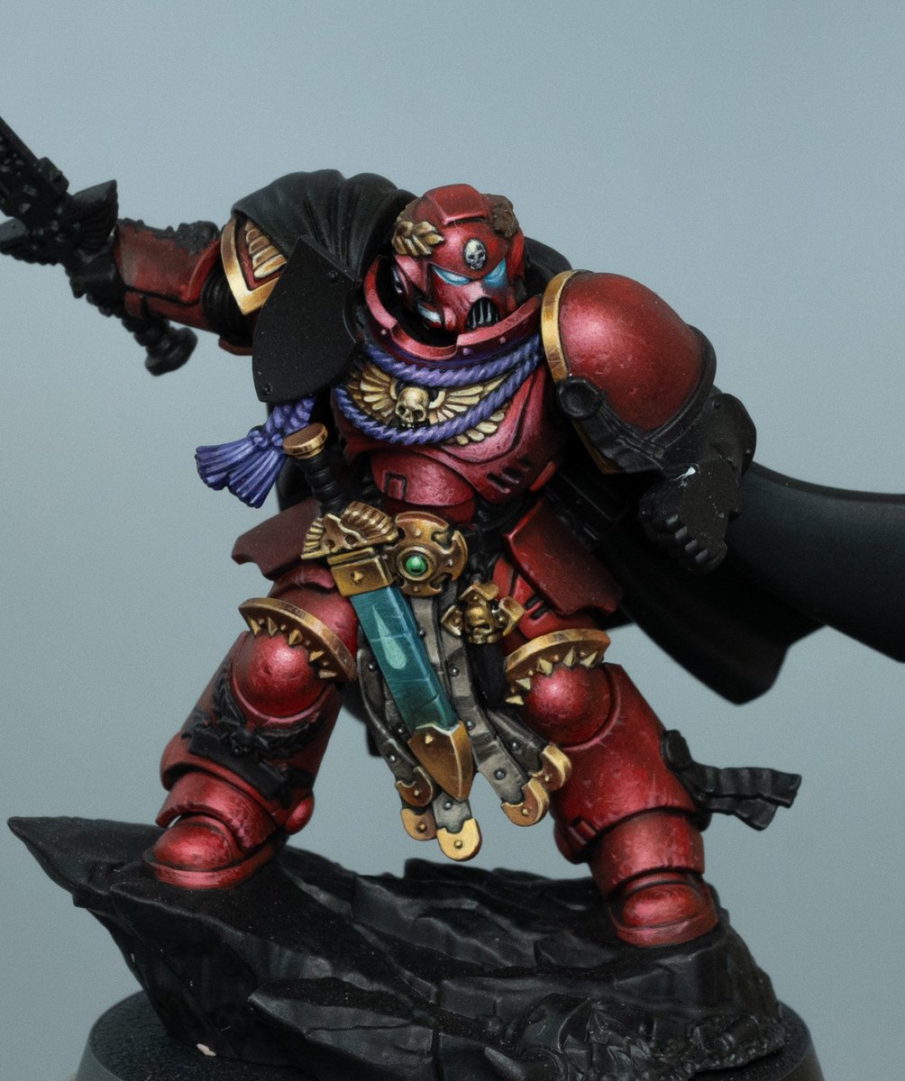 Daemonrich's tweet photo. Progress continues. I've still got to fix some lighting and texture✓weathering. I'm looking forward to getting to the tilt shield and then the big shield!
#New40k #artisopusltd #PaintingWarhammer #WarhammerCommunity #AdWip https://t.co/vWmbBjzhn7