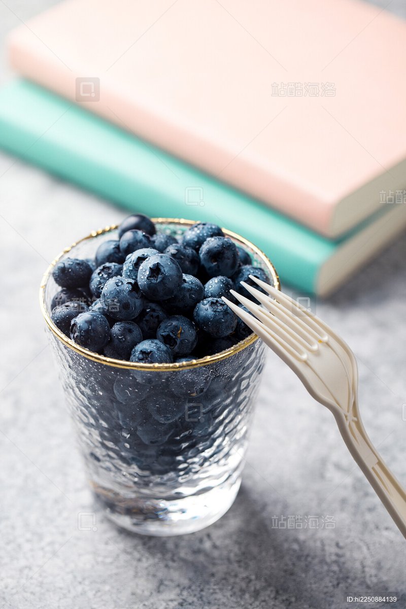CarrolltonPDTax's tweet photo. Just tried the frozen wild blueberries from the local farm! Sweet, juicy, no added sugar—perfect for oatmeal or smoothies. 10/10 would stock up again! ， https://t.co/hSOb7BsUPg