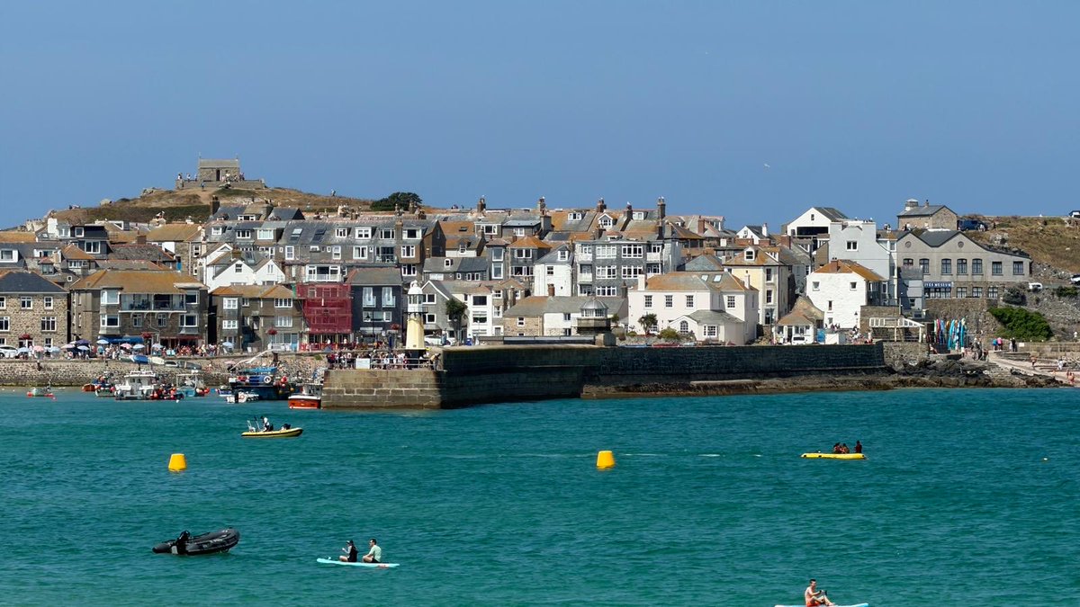 BlueWaters_H0L's tweet photo. #stives https://t.co/Mpjk7n3f6a