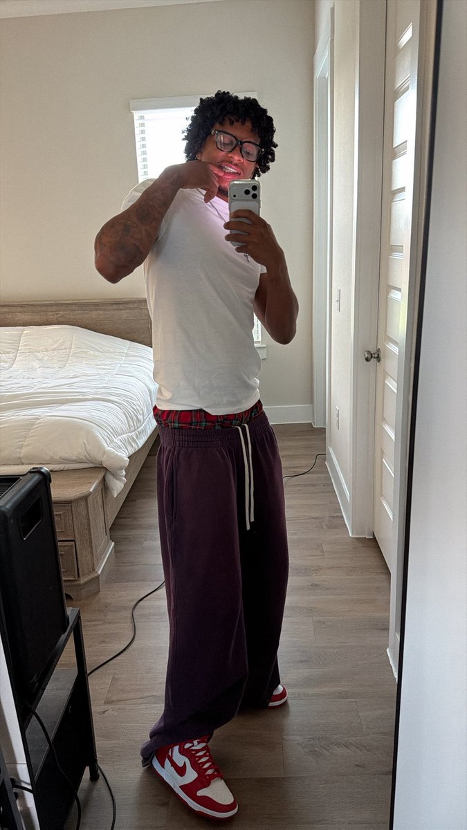 grittylowe's tweet photo. less is more https://t.co/tfDXADeLPY