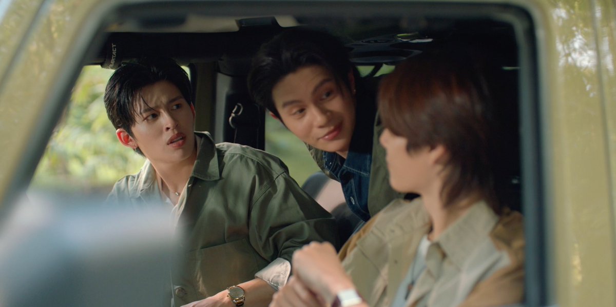 GMMTV's tweet photo. พี่เคียน เก็บอาการหน่อย 5555555555555555555 ไปกันหมดนี่แหละ สนุก ๆ ค้าบบบบบ ❤️
#PeachAndMeSeriesEP3
@ppnaravit @phuwintang @williamjkp1 @EstRvp https://t.co/m9Zahip1fW