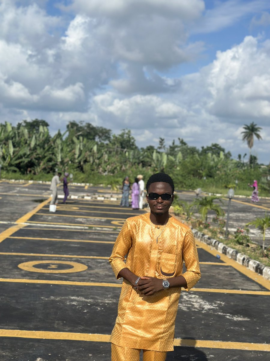 temmy_dayorr's tweet photo. Day 5 
Trad day 😎 https://t.co/ty1AVcYGVR