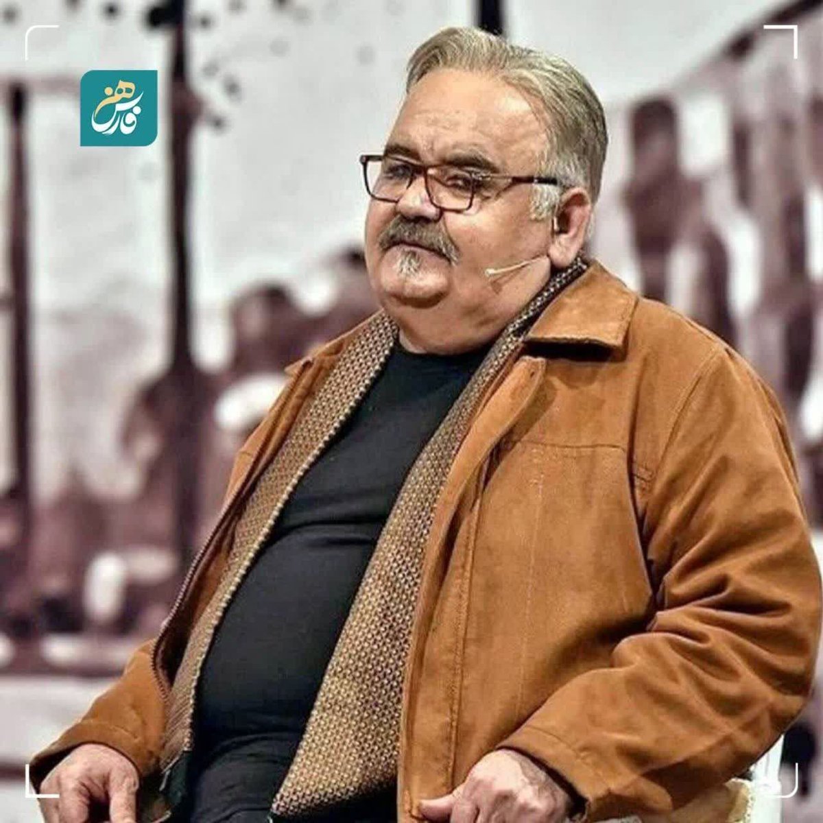 MehranM2340's tweet photo. اکبر عبدی هنر مندی که با قلبی بزرگ همواره در کنار مردم ایران ایستادوصدای عشق به وطن را طنین انداز اخخخخ https://t.co/fS7K5oSVbm