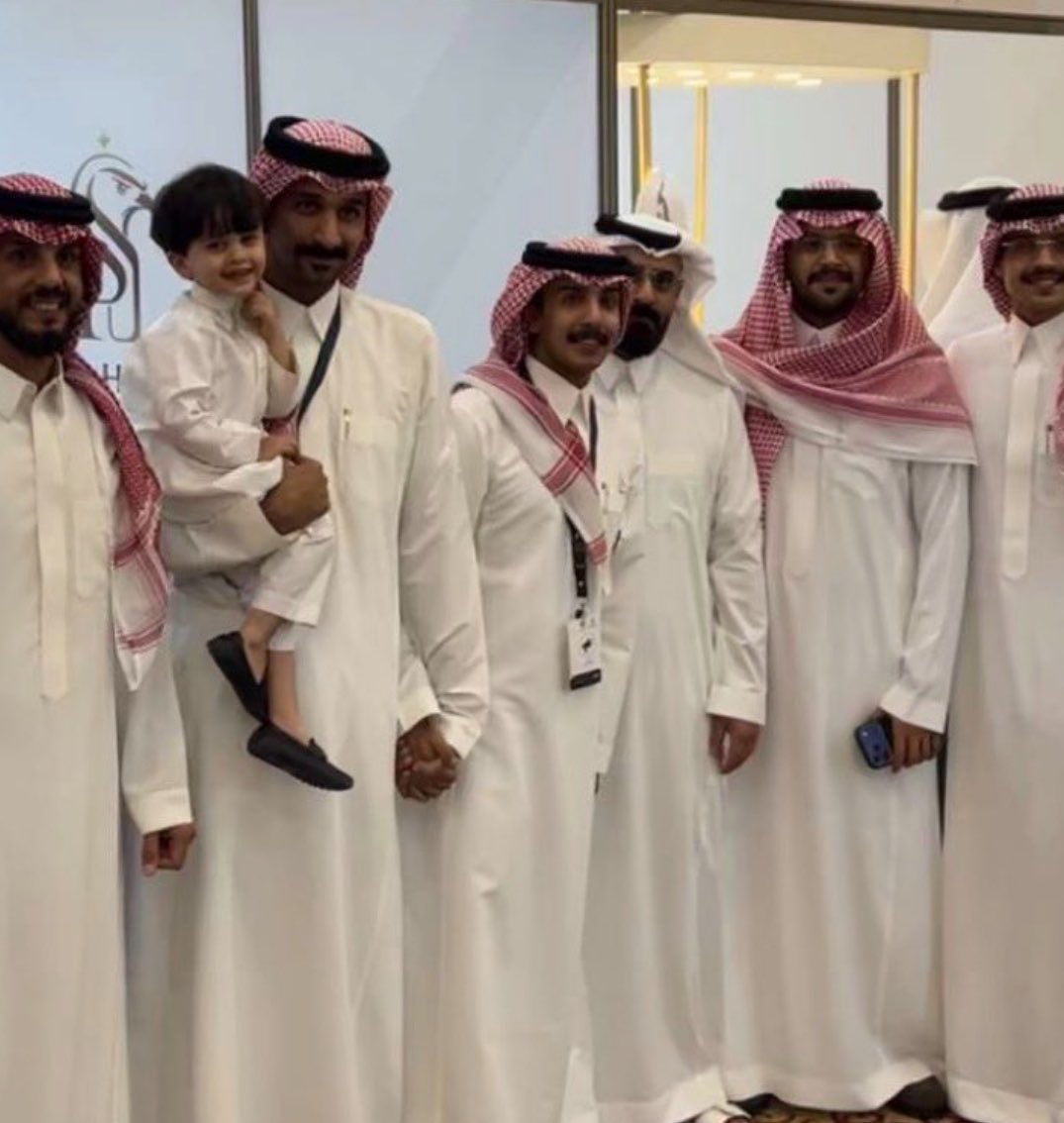 مع كامل الأسف tweet media