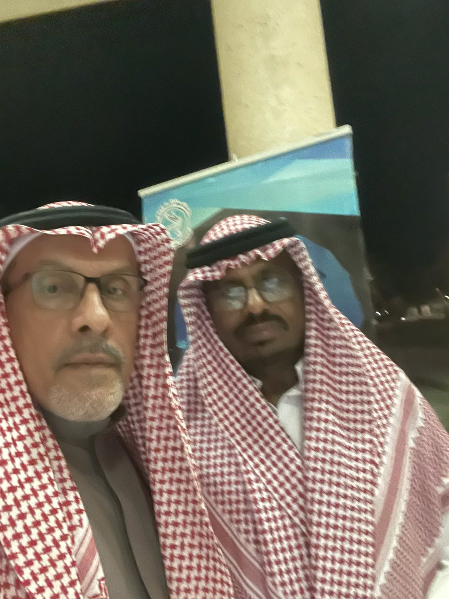 albinhamd's tweet photo. شكرا لمدير رابطة هواة الحمام القلابي بالقصيم عبدالرحمن العرفج على التكريم في مسابقة الرابطة . https://t.co/sRGFWpR8Ku
