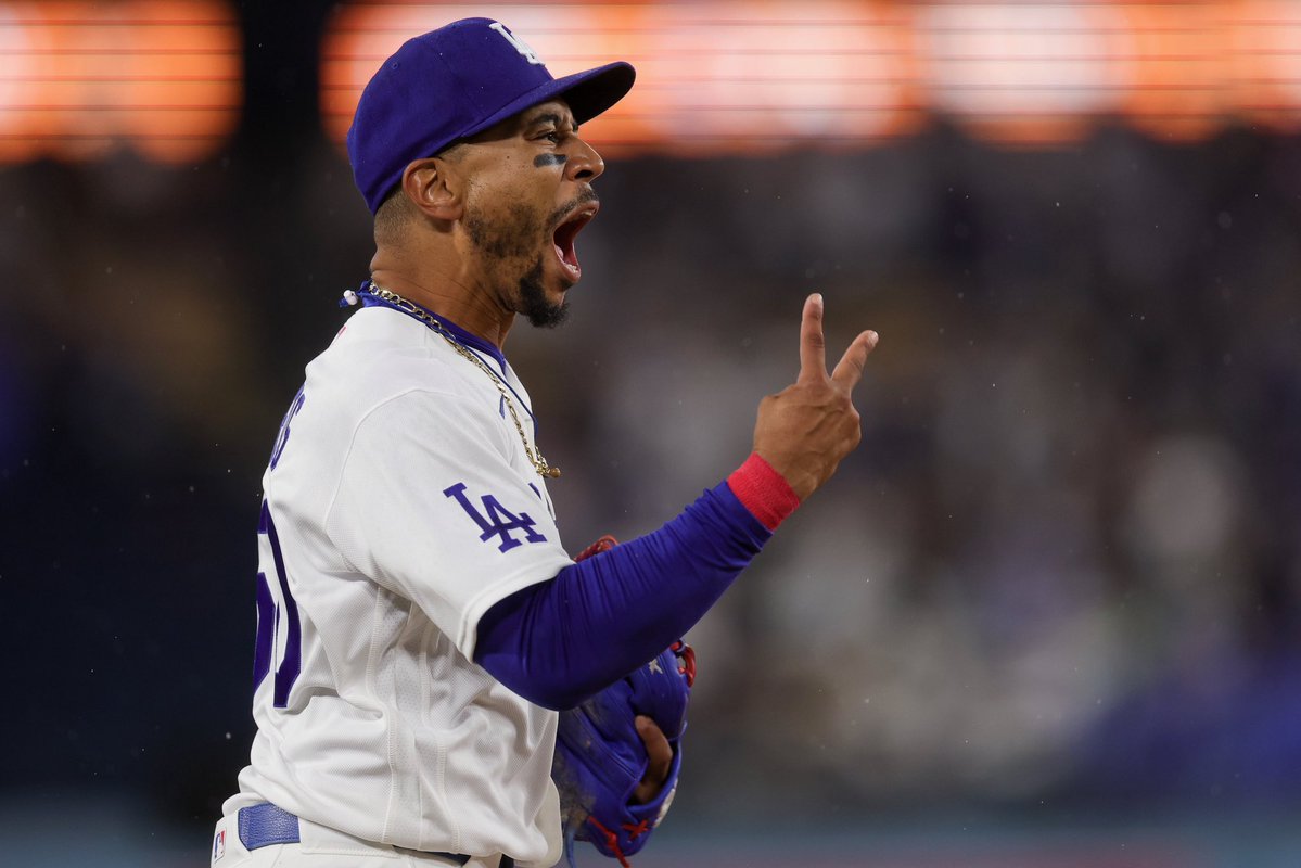 DodgersNation's tweet photo. The Dodgers have 22 series wins this season, tied with the Braves for most in MLB.

They have the best record in baseball at 65-38.

Their 31 comeback wins ranks second.

LA has an 11-game lead over the Diamondbacks in the NL West.

How are you feeling?   🔥 https://t.co/ppdwHMIFQc