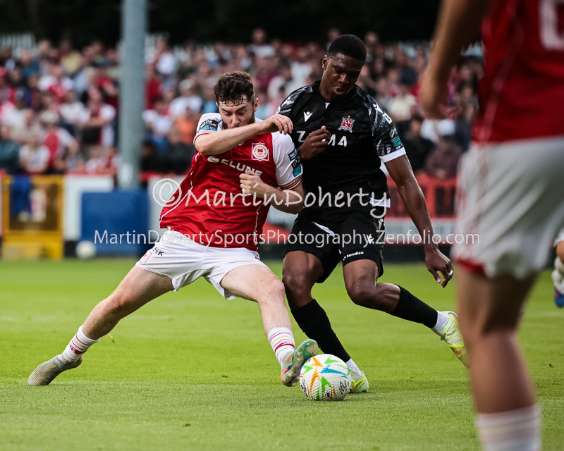 martydot2's tweet photo. FT: @stpatsfc 1-1 @DundalkFC @ExtratimeNews @LeagueofIreland @TheEchoOnline @DublinGazette @FAIreland #StPats #CmonTheTown https://t.co/GqbNL3670e
