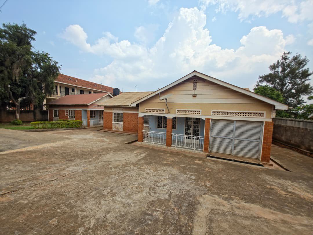 Uganda Professional Agency tweet media