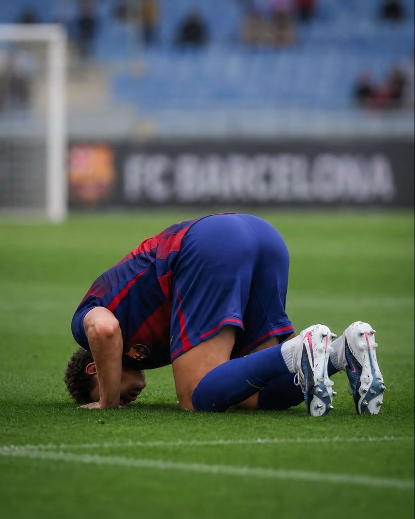 hamzaoffic1's tweet photo. Visca Barça! 💙❤️ https://t.co/l26VJ4FN8J