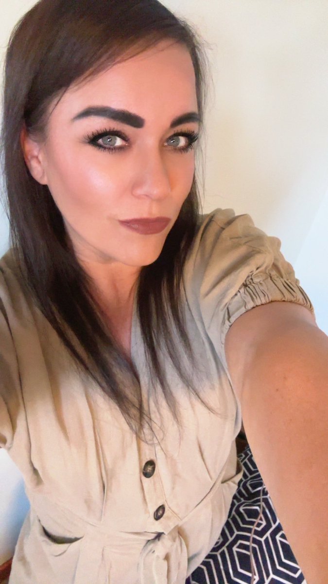 1976_Jessy's tweet photo. First time out in ages…… https://t.co/8jUG8hUoOL