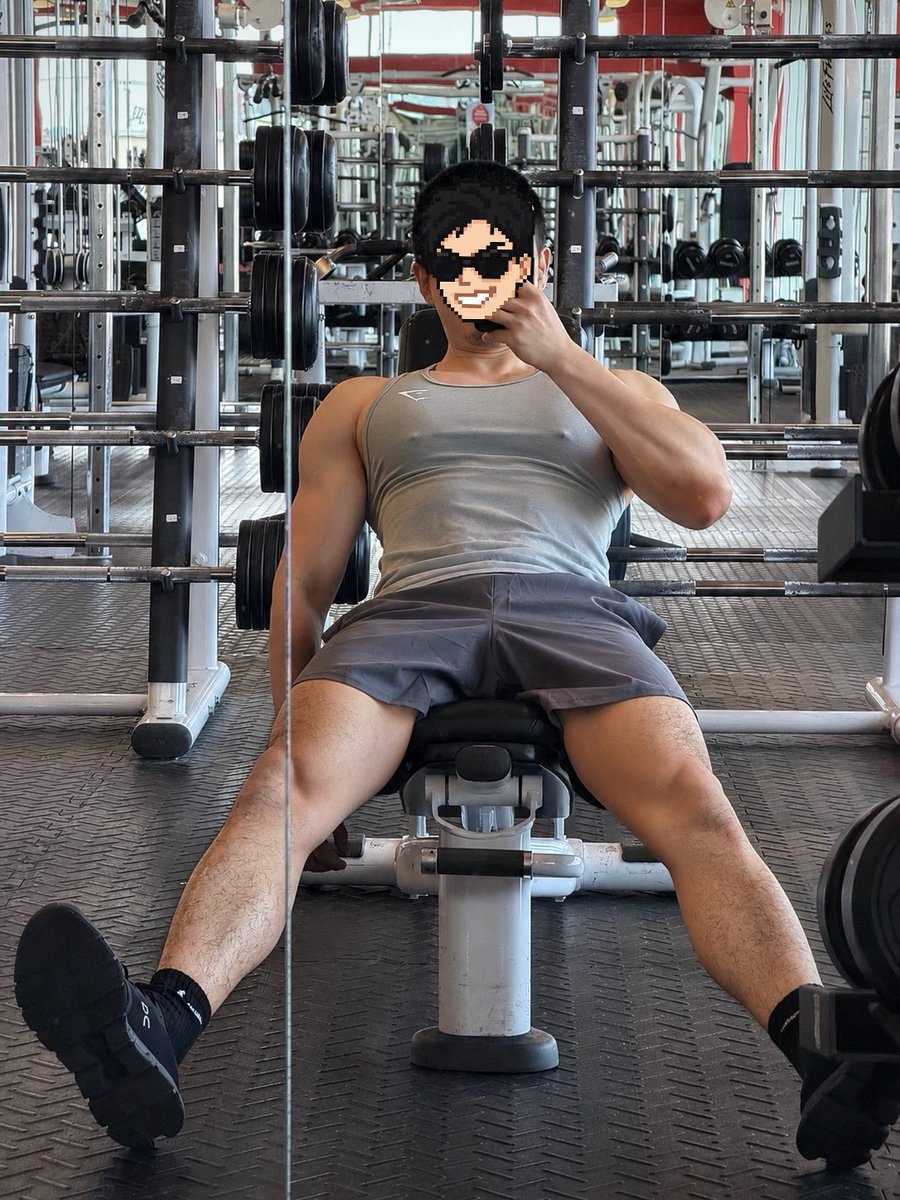 SpaceXcum's tweet photo. 今天练的是？ https://t.co/k0s12lLccw