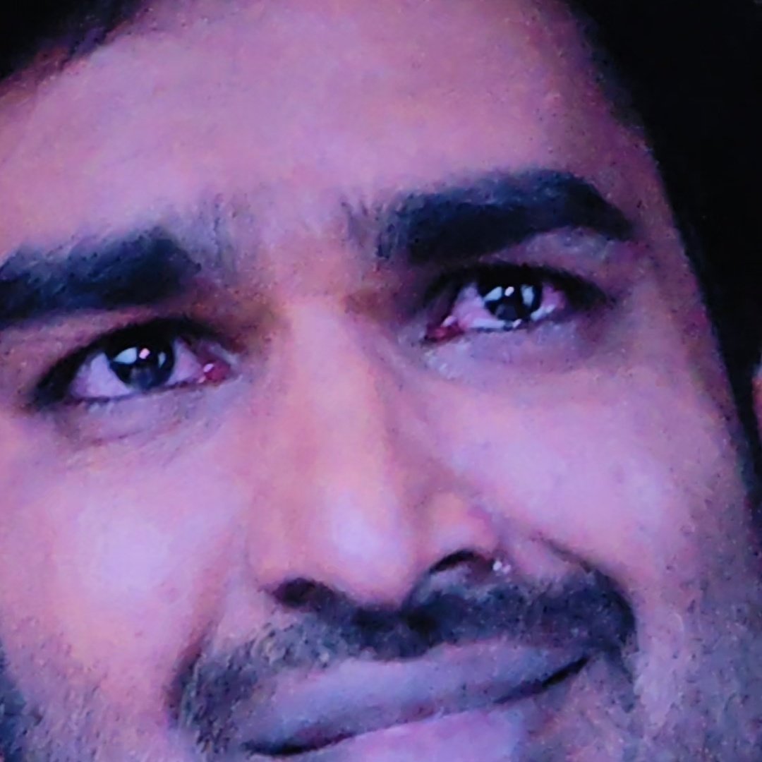 billybutcher175's tweet photo. #ChennaiLoveStory
Ma chelli nen raanu ante, movie ki teskellimdhi. First time ma chelli cheppina movie nachhatam naku.
😝. Anyways what a movie broo @Kiran_Abbavaram #GouriPriya🥹.
Perfectly executed 2nd Half.
3Hrs asalu koncham kuda Labg &amp; Bore anipinchaledhu. 
⭐⭐⭐/5 https://t.co/MiPzm9tZ91