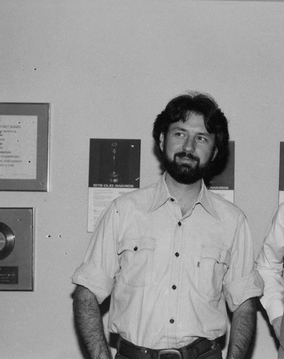 Tuxed0_C's tweet photo. his pushed open curtains + three quarter length sleeves + full nezbeard + infinite rider era length hair + weird energy + arm hair + singular button undone in a business casual way + hands in jean pockets + minor hip pop combo https://t.co/dHe5Bu149M