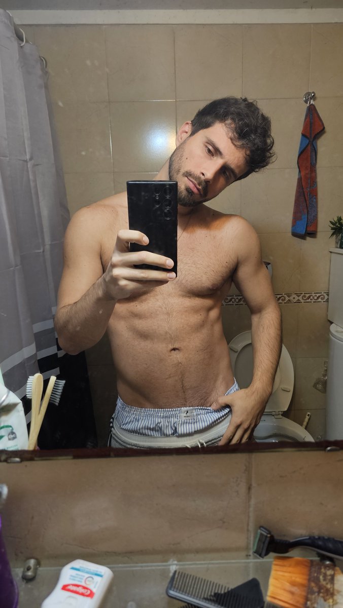 DonBonaccia's tweet photo. Buenas tardes https://t.co/ZImOpn7qcv