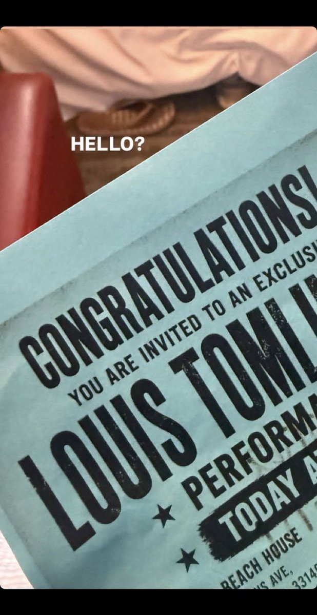 WorldUpdater70's tweet photo. Aparentemente, una fan random que estaba haciendo fila terminó siendo invitada al evento de Soho House de Louis Tomlinson esta noche! https://t.co/7yOrb0ghjY