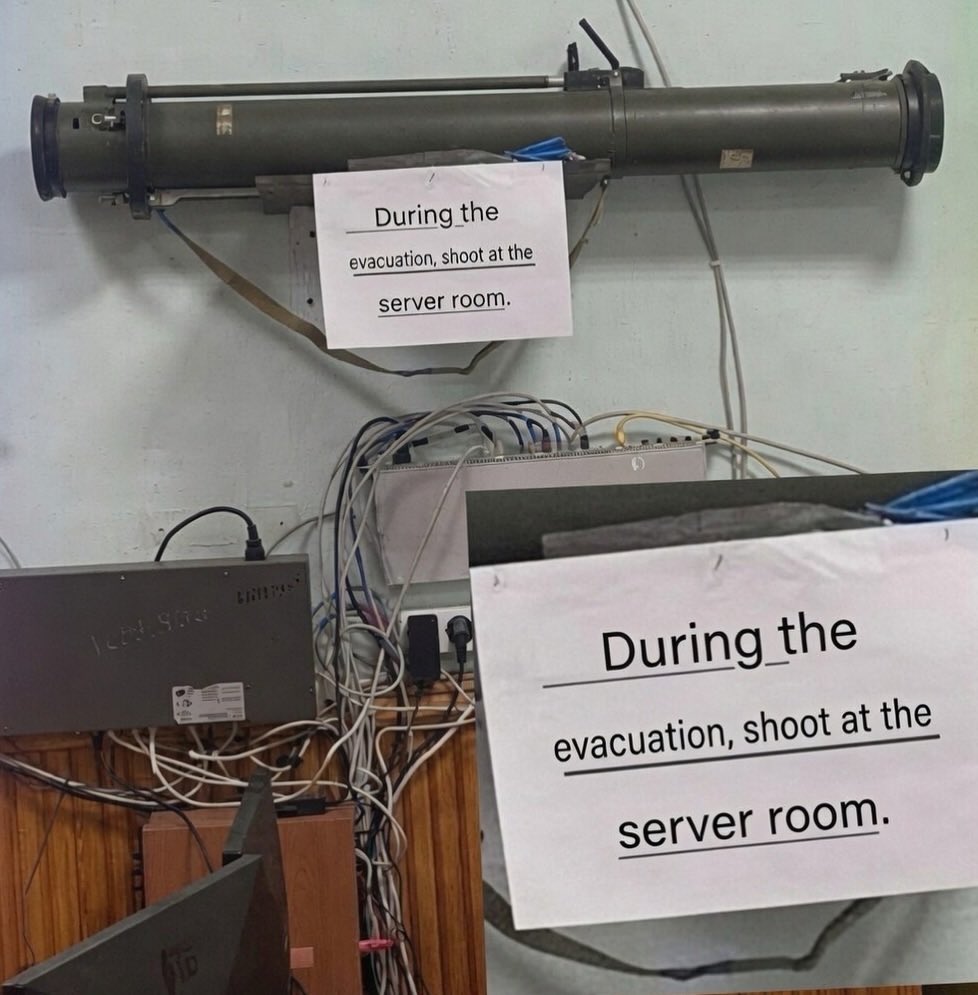 deepstatesh's tweet photo. This wouldn’t stop Deepstate. 100% ochain. https://t.co/AP2NDohNL2