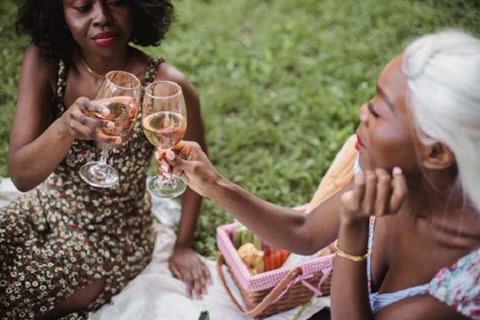 TicketStream1's tweet photo. 🍷Texas Hill Country Wineries — Summer Season Pass 🍷☀️ Sip your way through Texas wine country! Visit over 35 wineries whenever you want through Aug. 31. 🌿🍇. #TexasWine #HillCountry #WineLovers #WeekendGetaway #SummerVibes #EncoreTSNMagazine #Cheers 🍷 https://t.co/GPzf8w3MCv https://t.co/wLLgW3k1qq