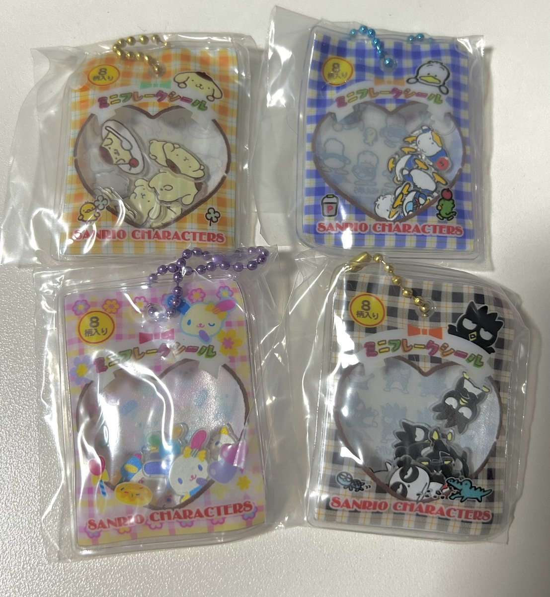 kshkr67914's tweet photo. サンリオキャラクターズ シャカシャカフレークシール風チャーム

【譲】ウサハナ、ばつ丸 、ペックル、ポムポムプリン

【求】シュガバニ＞シナモン＞タキシードサム

まとめて交換の方優先

大阪手渡し(なんば、天王寺)>郵送希望
お気軽にお声掛けください🙇‍♀️ https://t.co/3wkUI7TXui