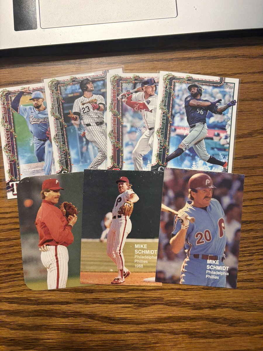 crh614Cards's tweet photo. Today’s #TheHobby Mailday includes an eBay purchase of the last 4 needed to complete 2025 Topps Holiday and three late 80’s unlicensed Mike Schmidt’s for my PC #WhoDoYouCollect? https://t.co/k3a3bRs5hB
