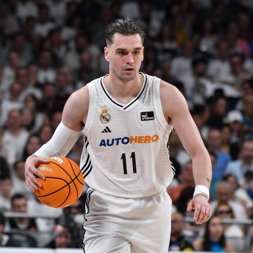 GSWBallReport's tweet photo. The Warriors are interested in Mario Hezonja, per @ShamsCharania 

😭😭😭 https://t.co/HZysgxhWWY