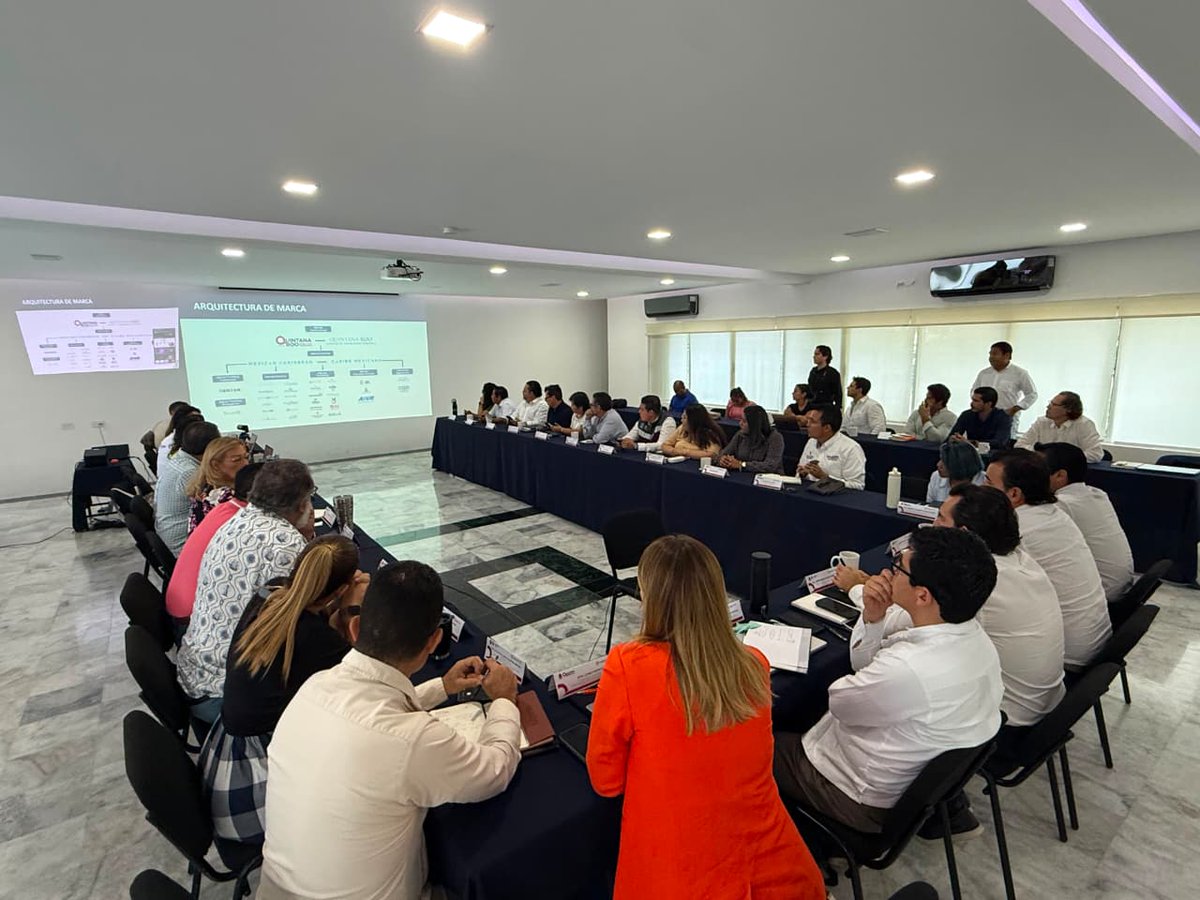 SedeturQROO's tweet photo. 📍 Realizamos la Primera Sesión Extraordinaria 2026 del Consejo Consultivo de Turismo de #QuintanaRoo.

Revisamos las perspectivas del sector y los preparativos del Premio Estatal de Turismo, además de la convocatoria para integrar el Organismo Gestor del Destino de Cancún. https://t.co/SiNPxsJ6BR