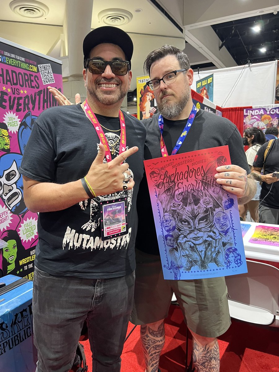 maskedrepublic's tweet photo. At 2 PM - the first 99 people to booth 1901 can pick up a dual signed and numbered @BrianMViveros &amp; Jeff Everett @luchadoresvs print! #sdcc https://t.co/LjsEjVWI7Y