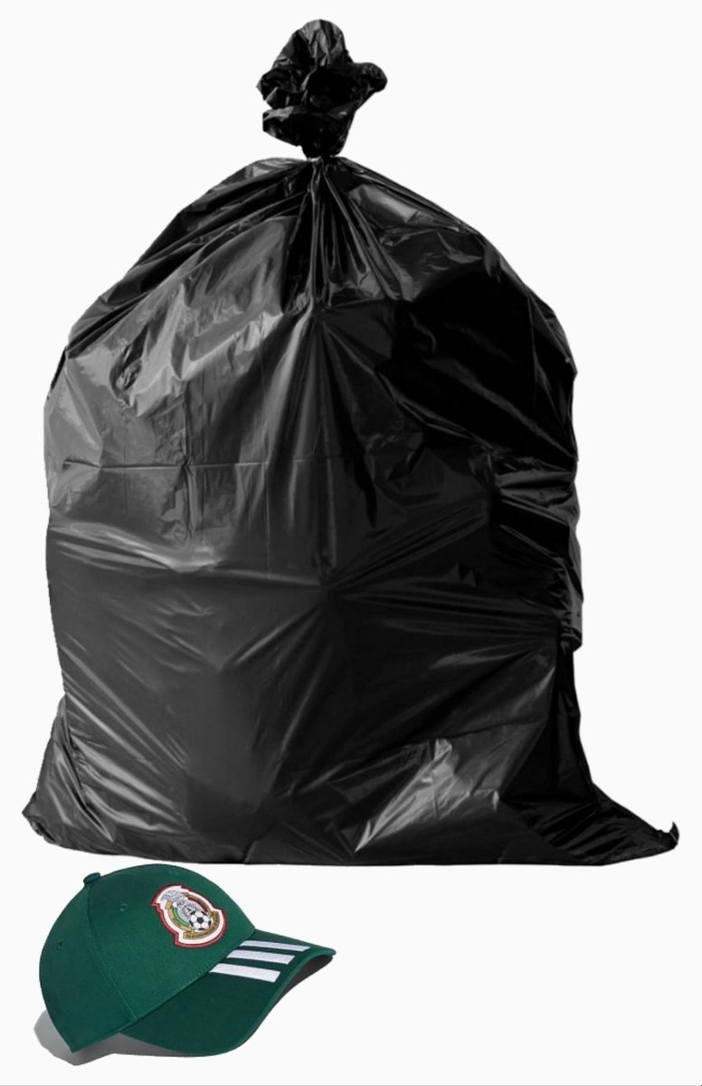 Saprofitus's tweet photo. @The_DarkQueen_ @Messias30_ @WinnaFC Discúlpeme podría decirme con qué trozo de mexicano estoy hablando? Porque cuando se los encuentra adentro de las bolsas son difíciles de identificar. https://t.co/dU52MBFCFg