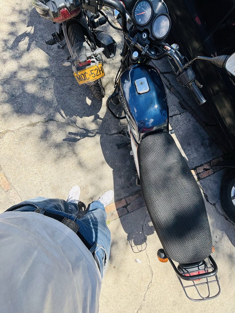 thefelipebbaron's tweet photo. Today study about prepositions of place, vowel sounds and consonants sounds, cardinal numbers, weather conditions. 

Today was a good day,
Right now I’ll review it and practicing https://t.co/hBp8JZhp51