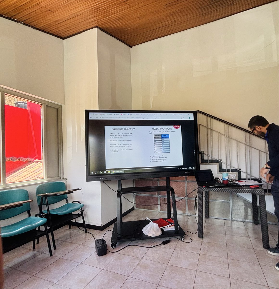 thefelipebbaron's tweet photo. Today study about prepositions of place, vowel sounds and consonants sounds, cardinal numbers, weather conditions. 

Today was a good day,
Right now I’ll review it and practicing https://t.co/hBp8JZhp51