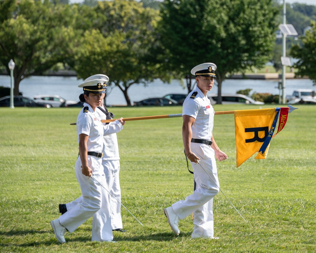 NavalAcademy's tweet photo. The Class of 2030 completed their second formal parade of Plebe Summer today, reviewed by Rear Adm. Joshua Himes. Each formal parade showcases the discipline, teamwork, and military bearing the plebes have developed throughout their training. https://t.co/vTY1gcVQQ9
