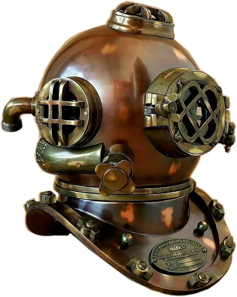 cKiefer02's tweet photo. @TndenciaStream El casco de Roro https://t.co/nOUyBjowWF