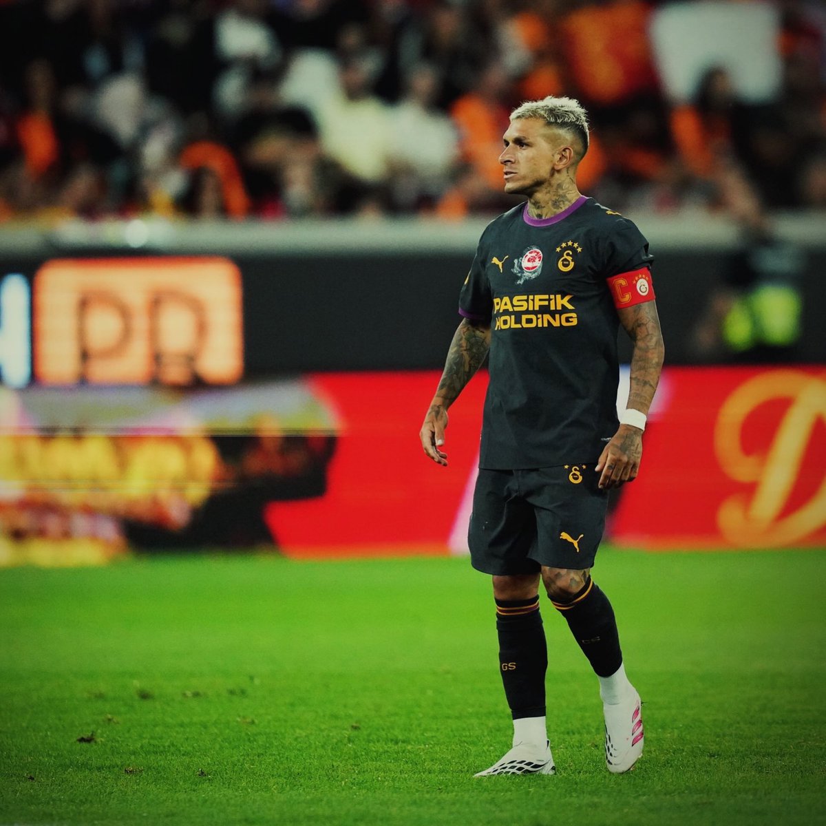LTorreira34's tweet photo. 💪🏻⚽️💛❤️ https://t.co/FjFUdAPYKZ